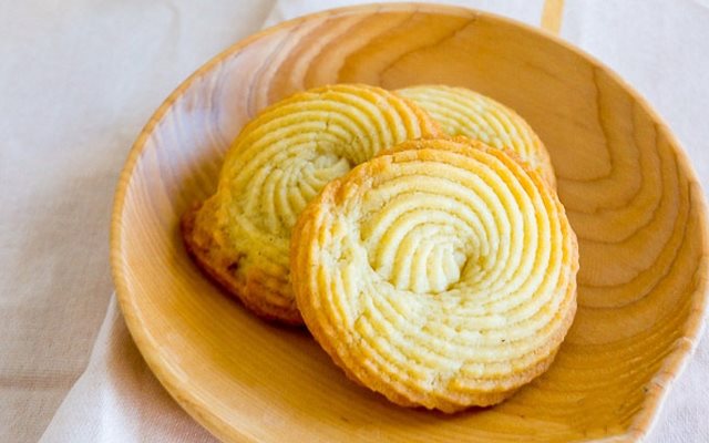 Bánh Quy Bơ Giòn Rụm