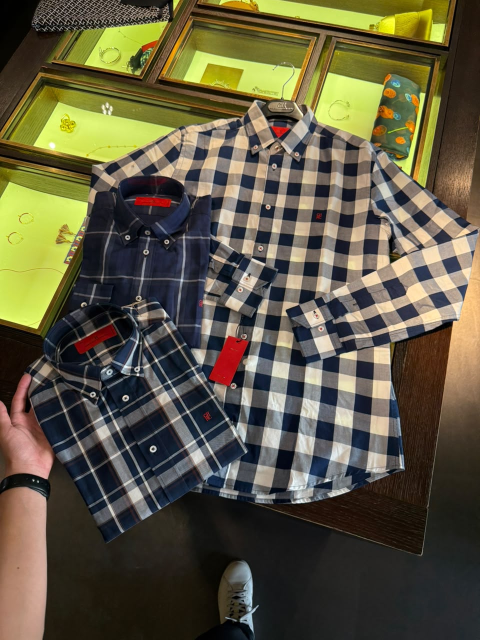 Camisas Carolina Herrera