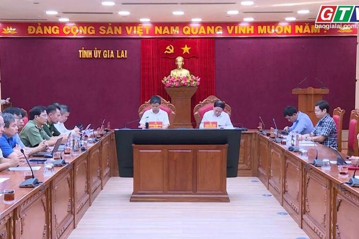 Toàn cảnh Gia Lai 24h: Sơ kết 6 nghị quyết vùng- Tháo gỡ điểm nghẽn, tăng cường liên kết - Báo Gia Lai