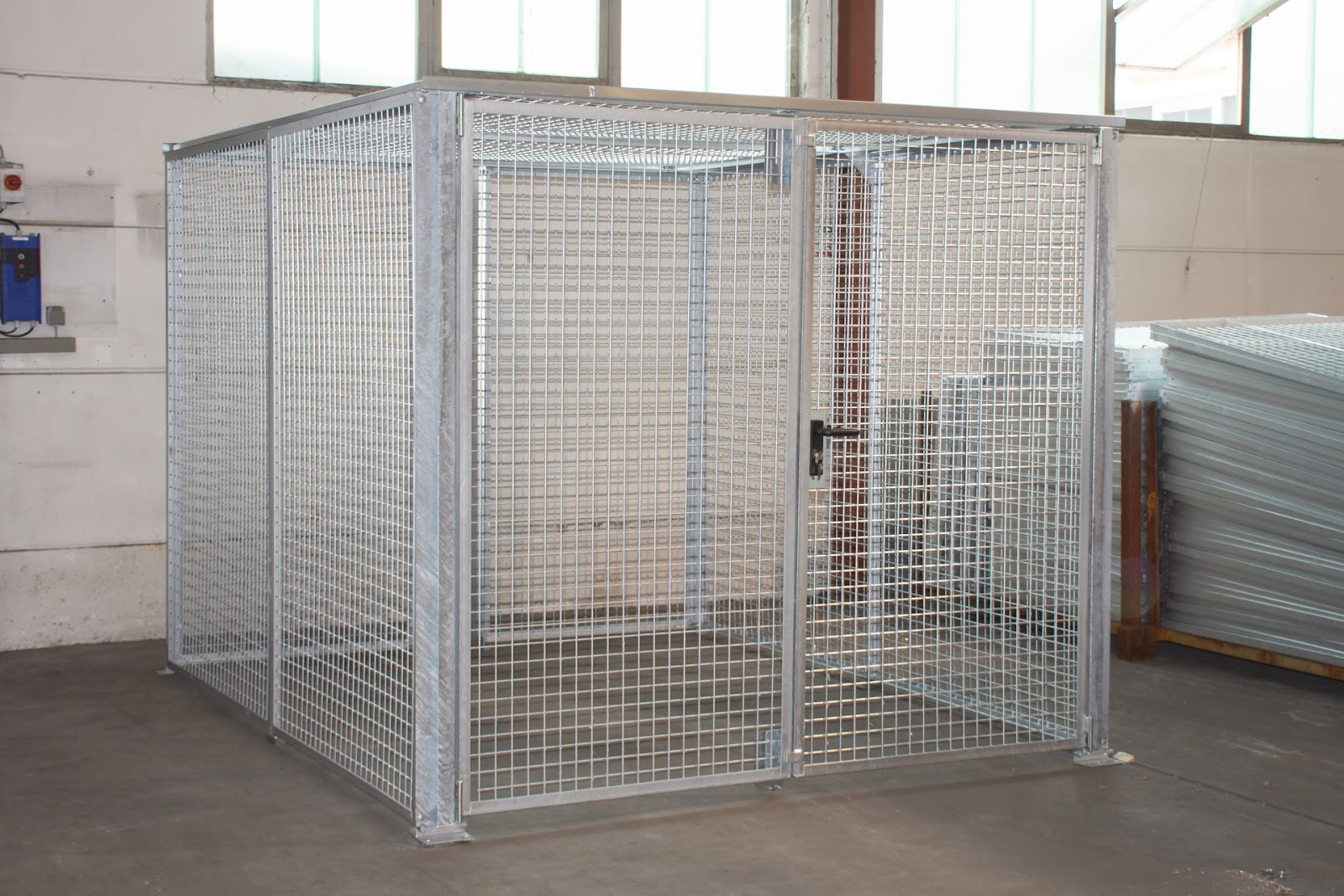 Opslagbox LBM 3000, vuurverzinkt