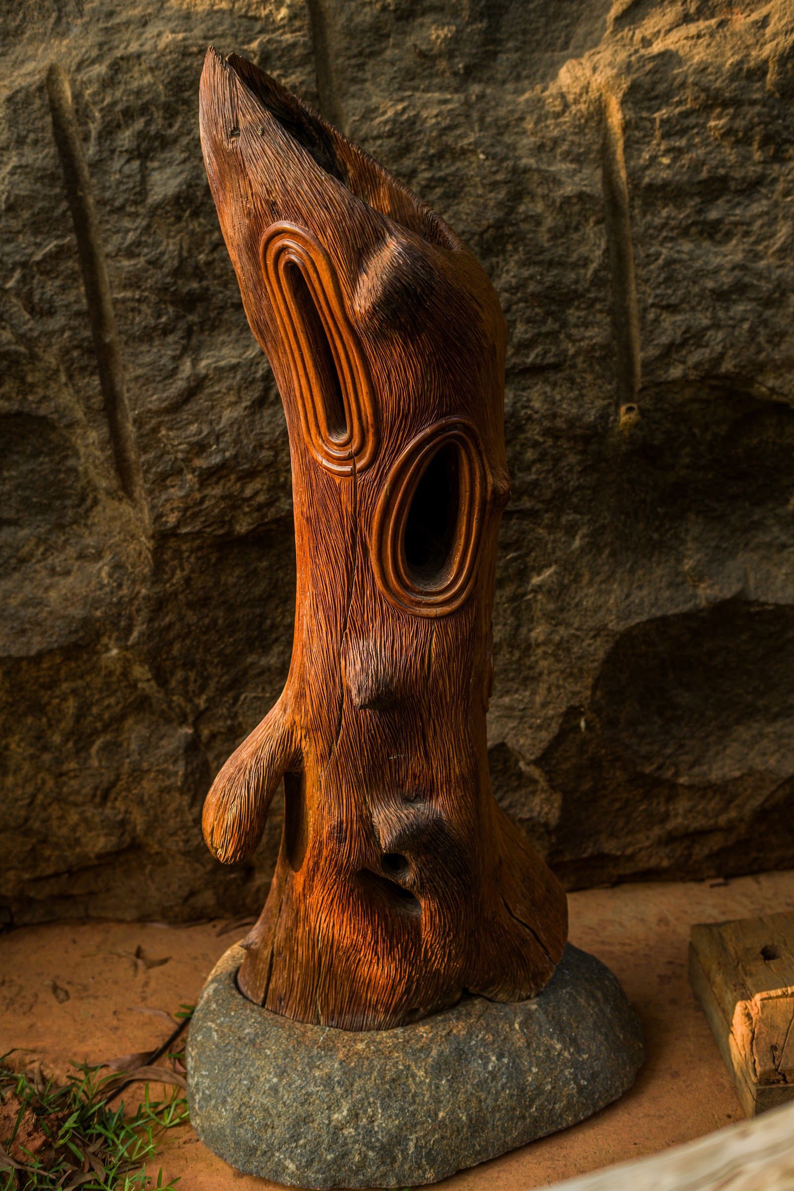 Wander Totem, studio view 4