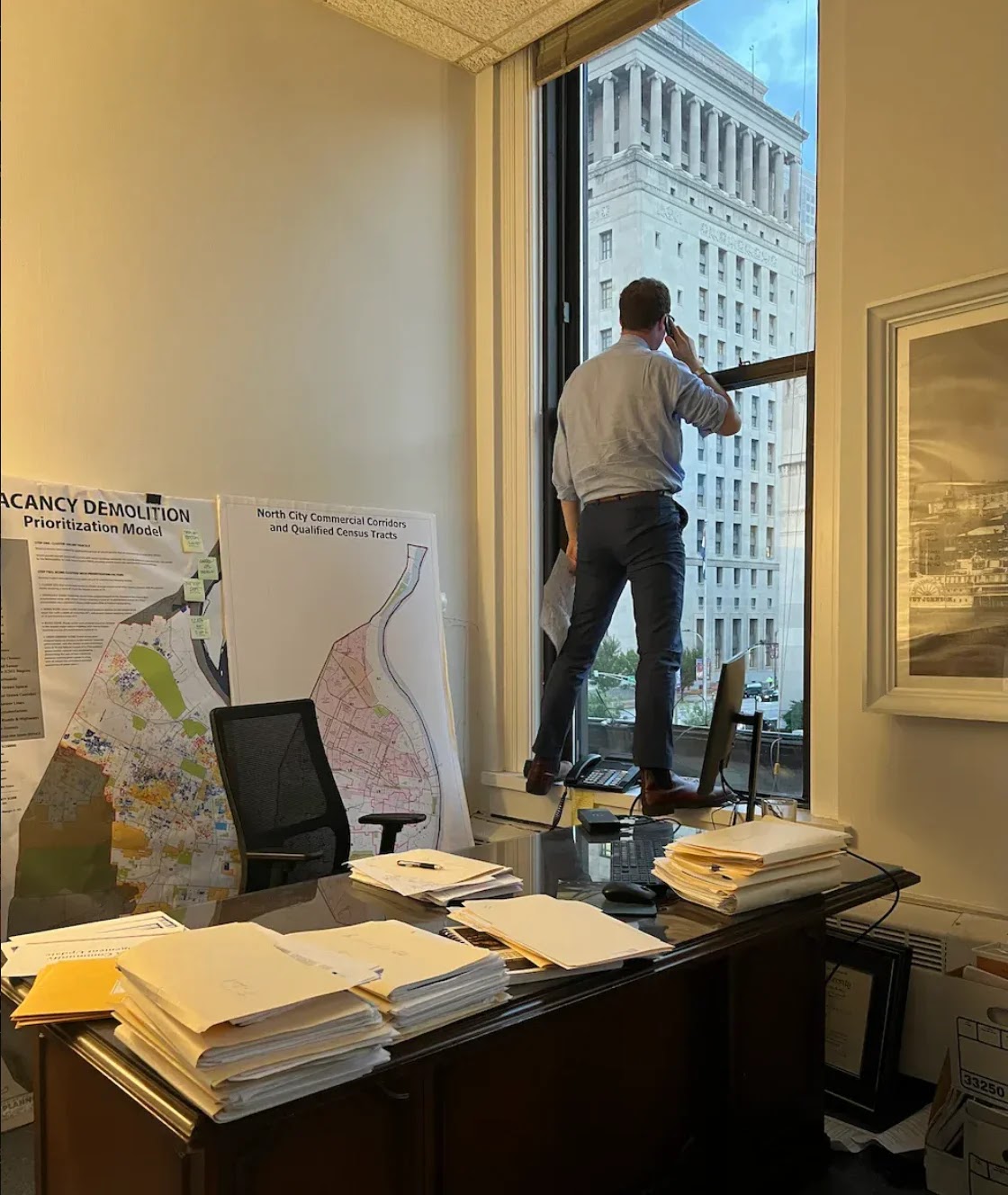 Nahuel Fefer at work on a development project.
