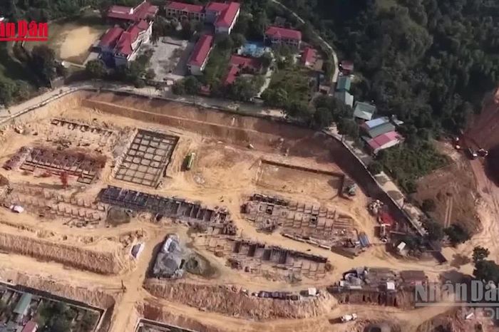 [Video] Thủ tướng yêu cầu hoàn thành 100 trường nội trú vùng biên trước ngày 30/8 - Báo Nhân Dân