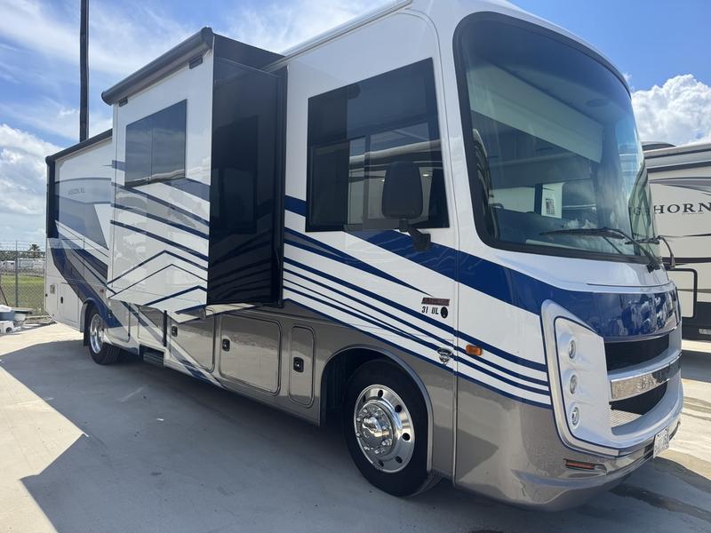 2025 Entegra Vision XL 31UL