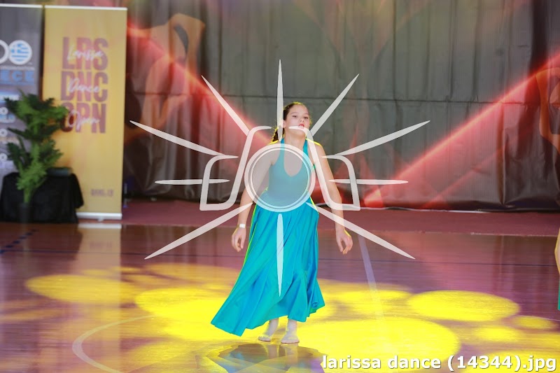 larissa dance (14344).jpg