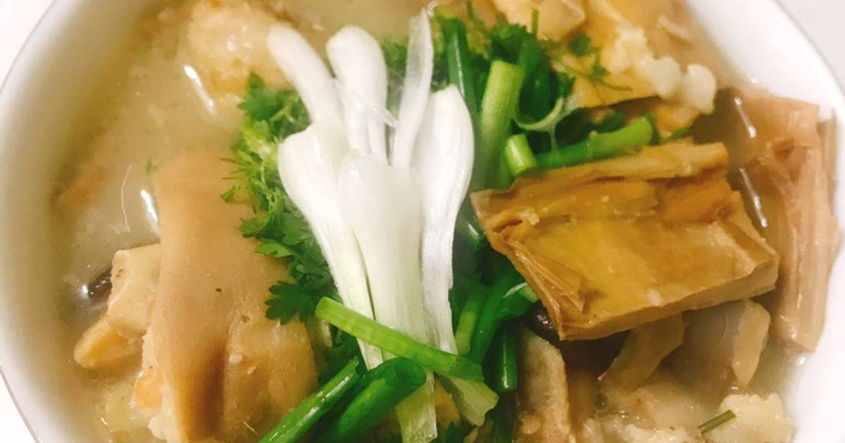 Bí mật bát canh măng ngon ngày Tết