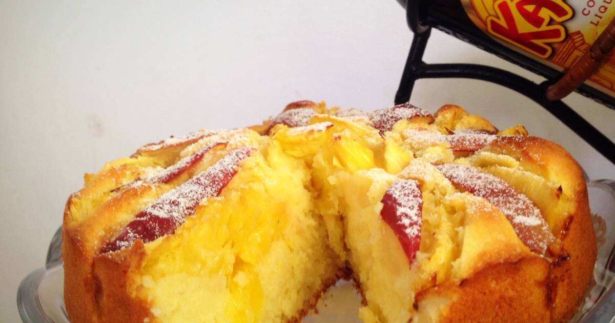 Mixed Fruits Pastry Cake  (Bánh bông lan hoa quả thập cẩm)