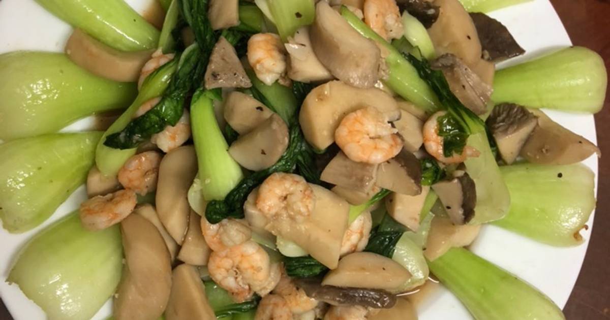 Tôm xào nấm đùi gà,cải thìa