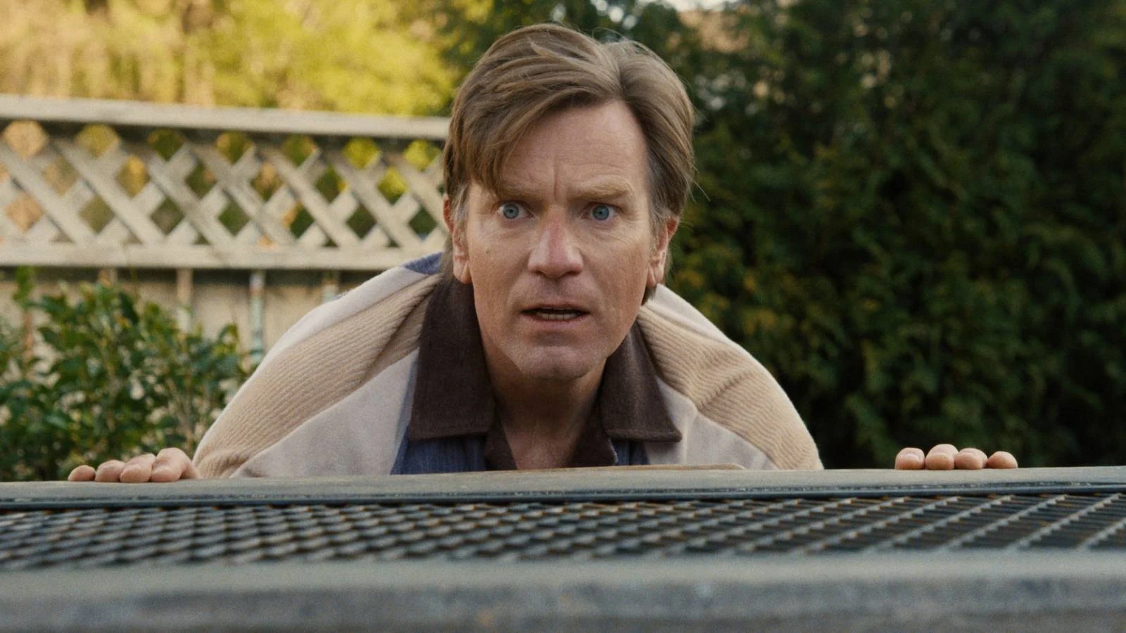 The End of Oak Street İncelemesi: Dinozor Gerilimi ve Aile Draması
