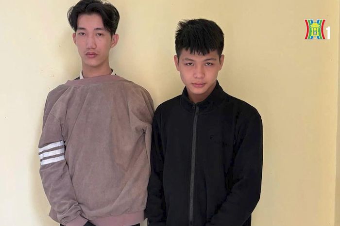 Bắt giữ hai đối tượng mua bán trái phép chất ma túy - Đài Phát thanh và truyền hình Hà Nội