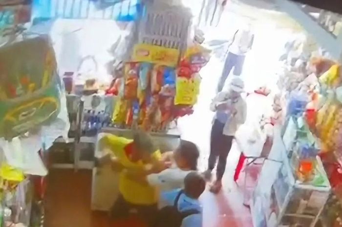 Xác minh vụ một học sinh bị đánh liên tiếp vào mặt ở tiệm tạp hóa - Báo Sài Gòn Giải Phóng