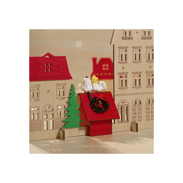 Snowy Village Tree Skirt