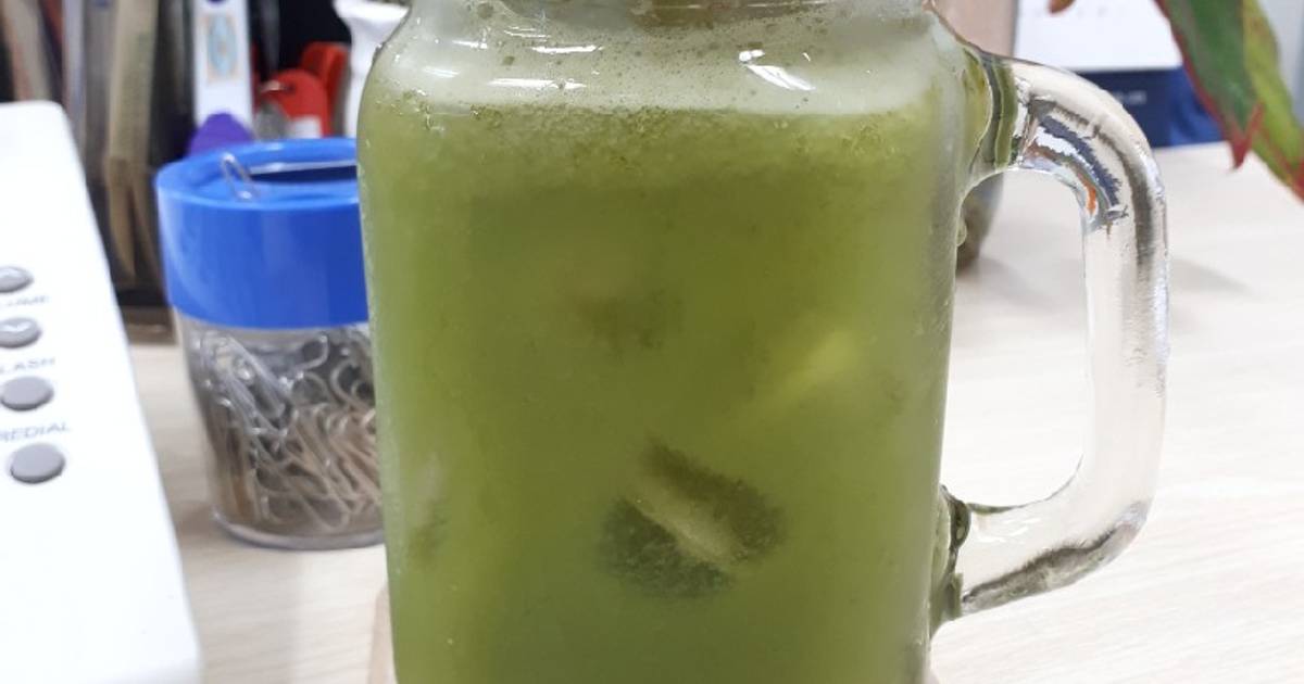 Nước ép táo và cần tây