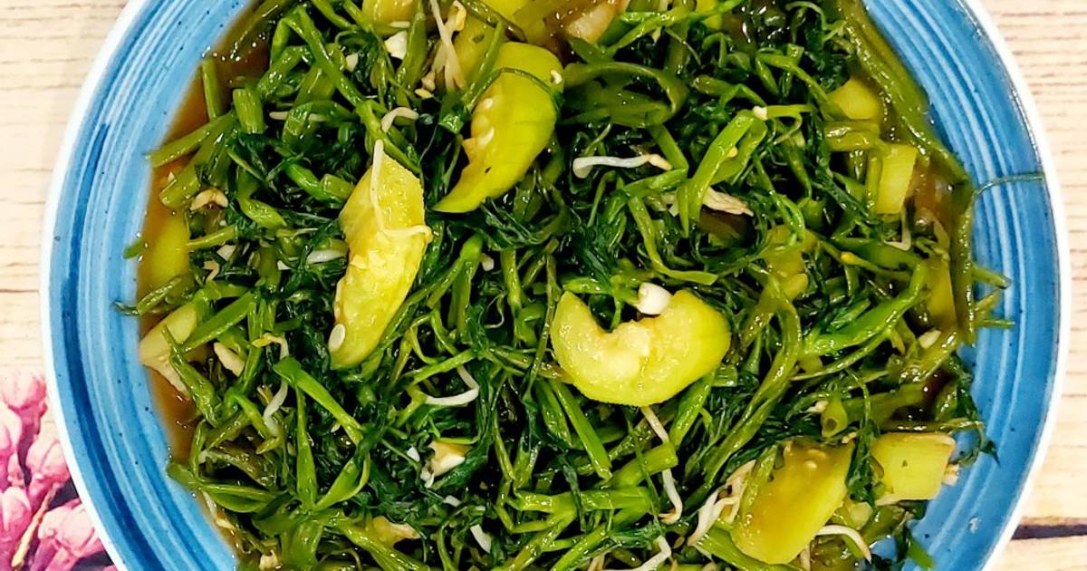Rau muống xào mướp, giá đỗ