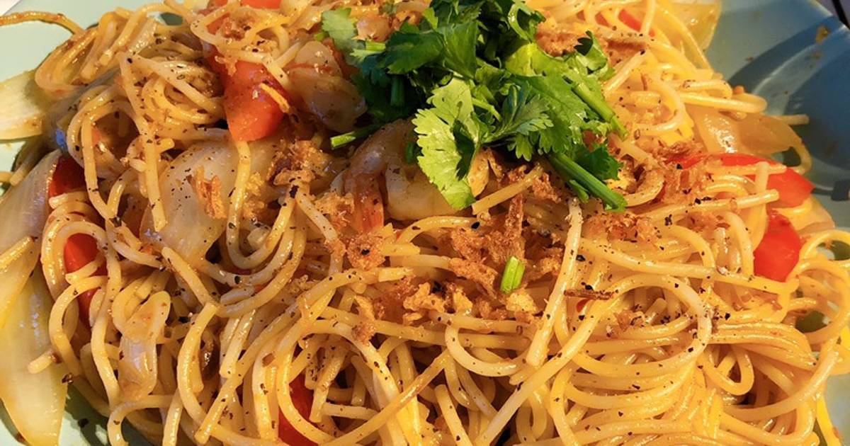 Mỳ ý tôm sốt sa tế