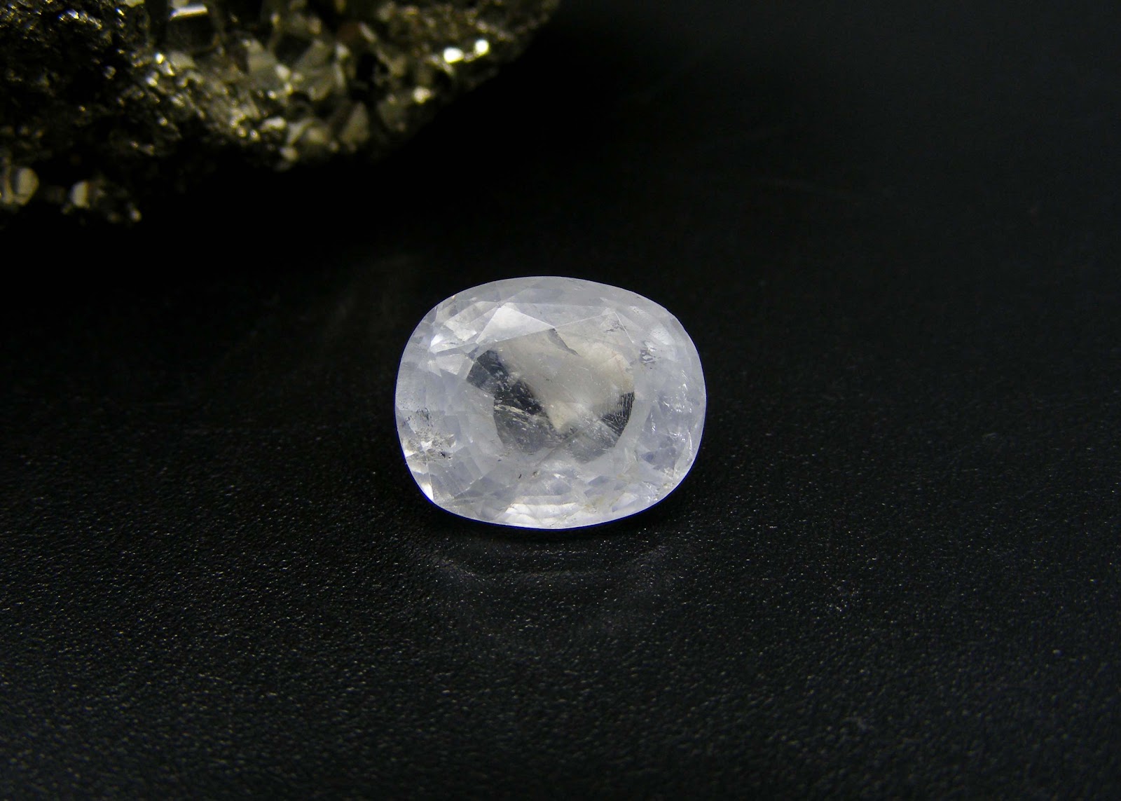 Natural white Sapphire