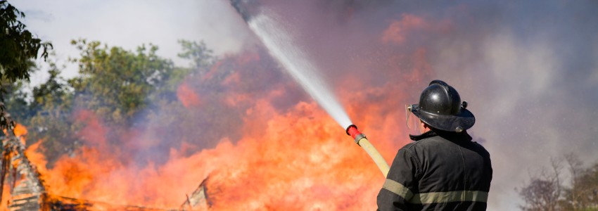 Syarat khusus menjadi petugas pemadam kebakaran