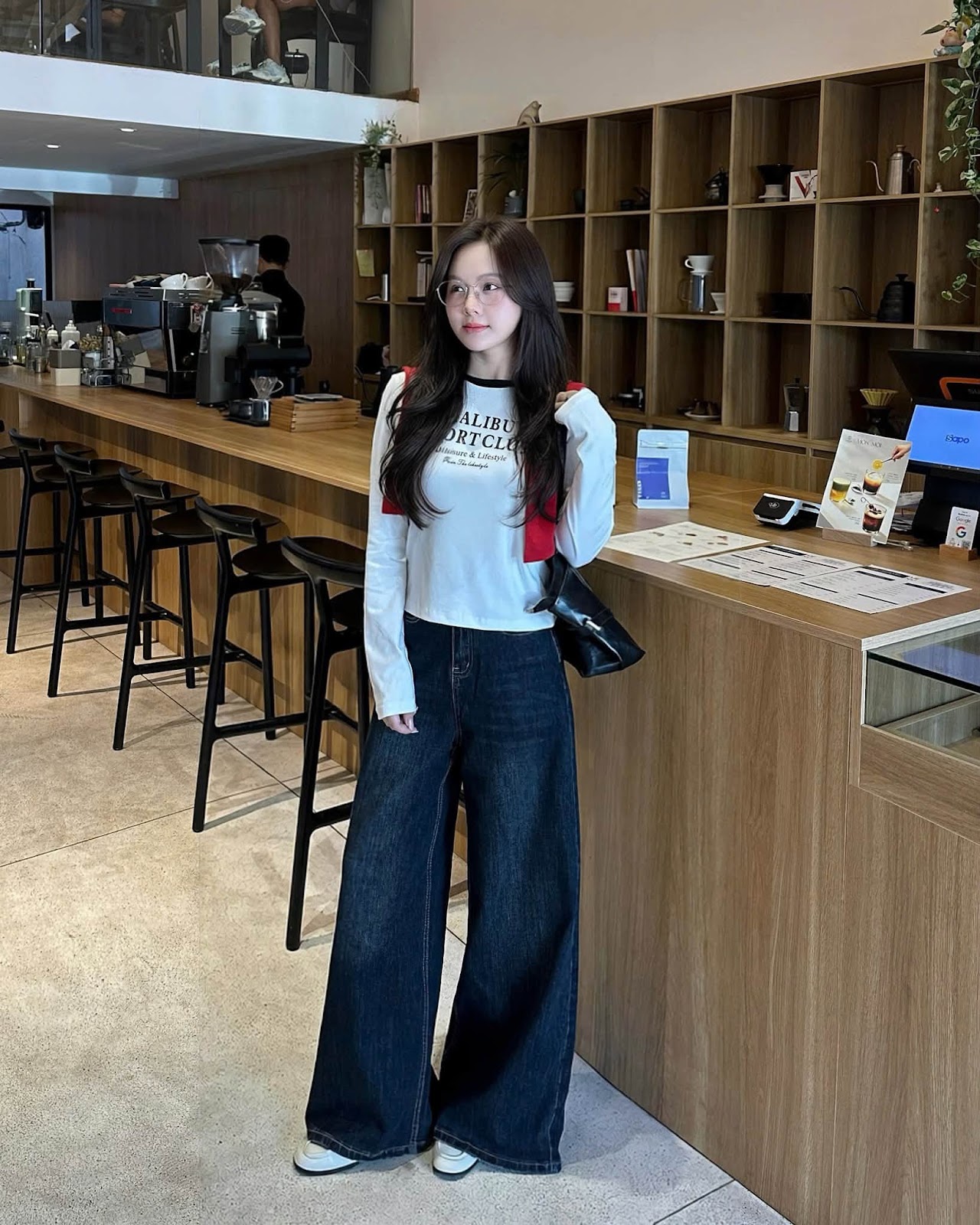 Áo thun dài tay cổ tròn in chữ MALIBU SPORT CLUB XONXEN SHOP 6603