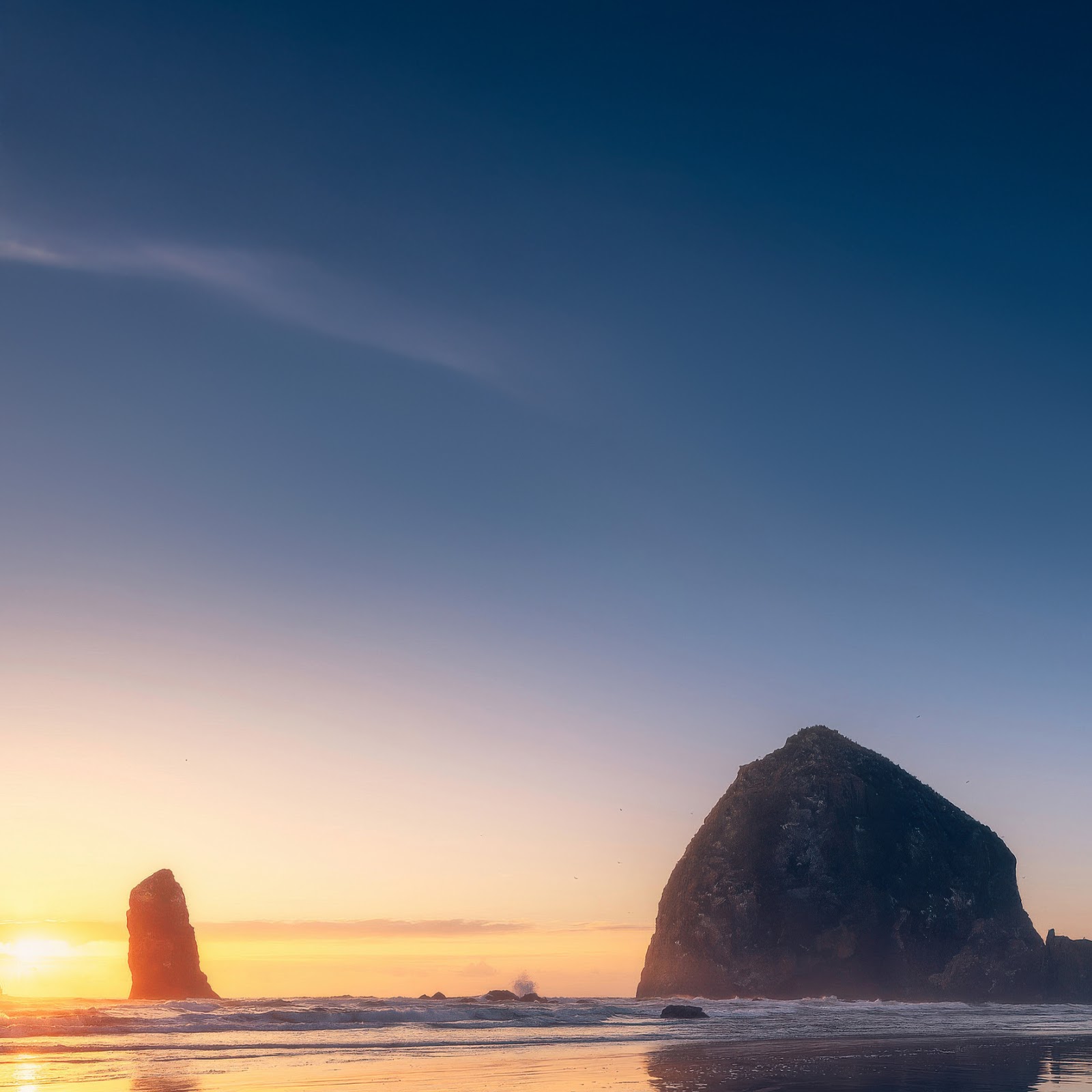 Download Haystack Rock, Cannon Beach, Oregon Coast, Sunset 2K iPhone