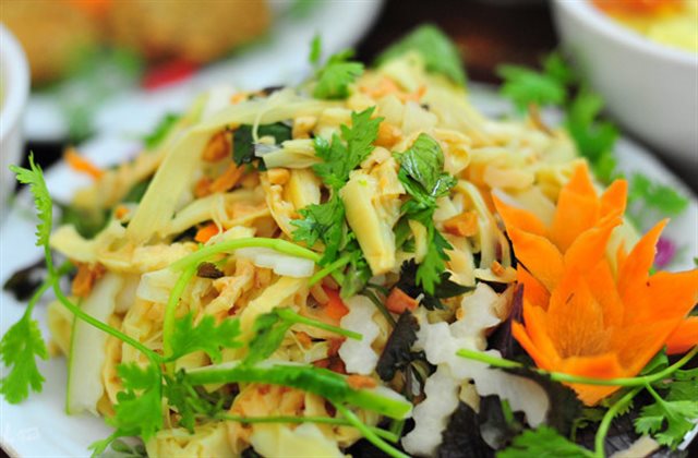 Gỏi Măng Chay