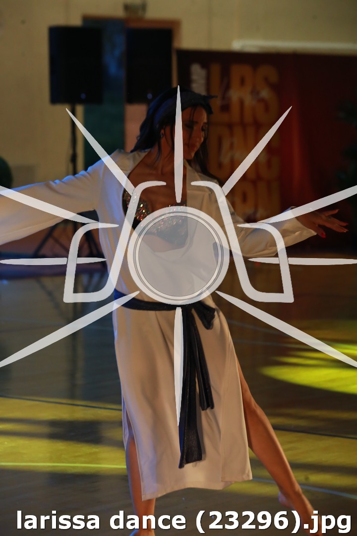 larissa dance (23296).jpg