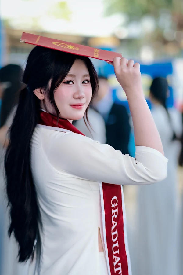 Kỷ yếu cá nhân thumbnail 2