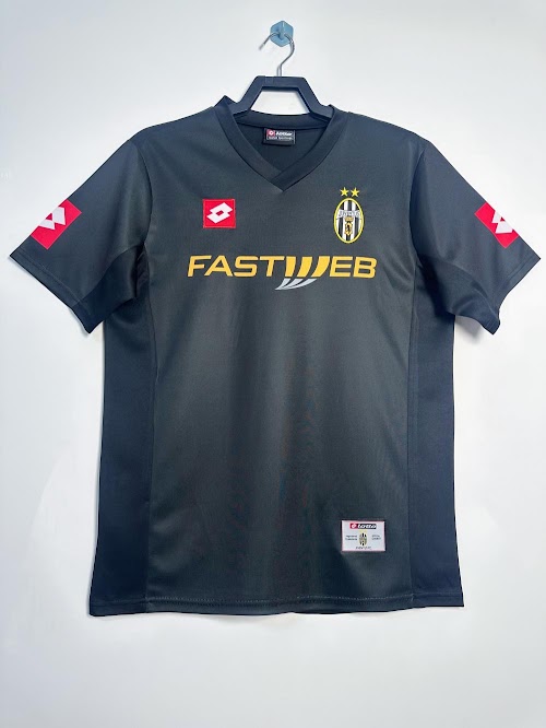 Retro 2001-02 Juventus Visitante