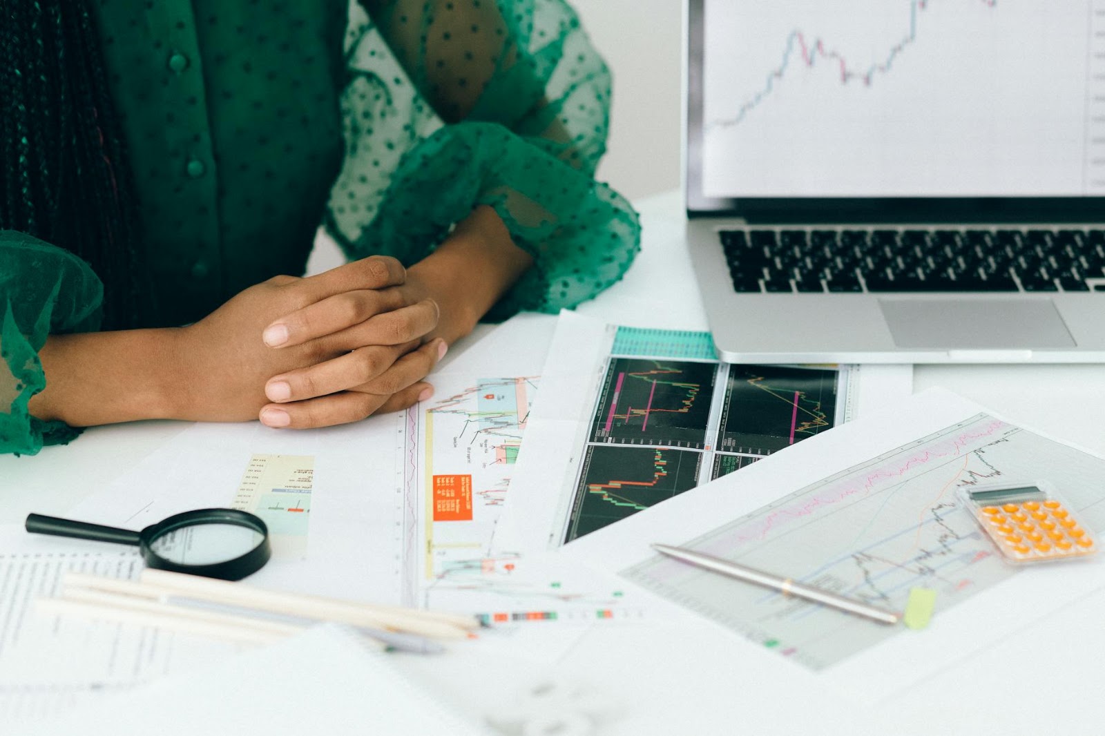 Visualizing the economic forces and rising costs influencing AI application pricing in the market.