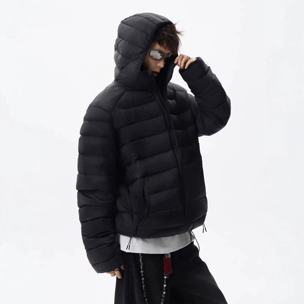 Light down jacket with a hood, short