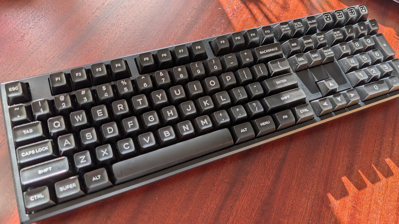 Monsgeek MG108, Glossy SA WoB