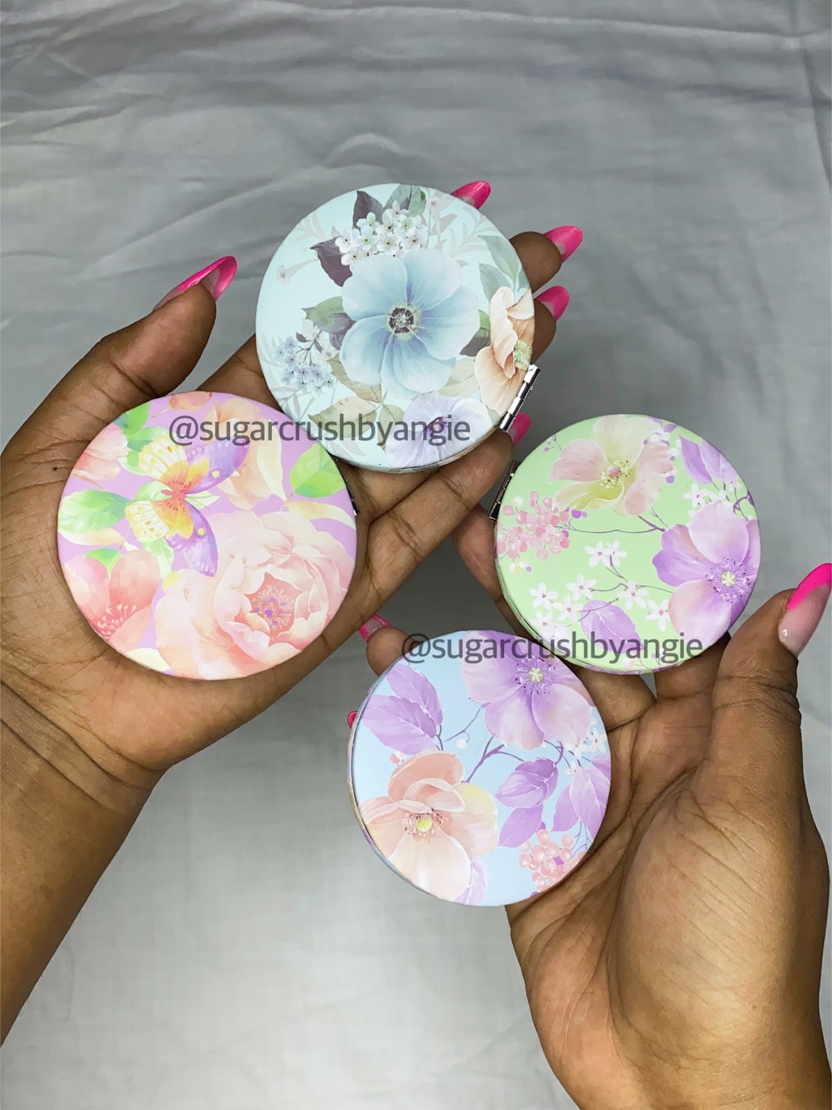 Pocket mirrors