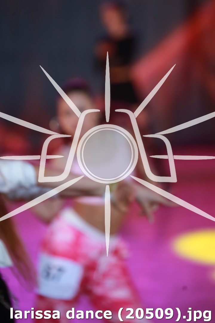 larissa dance (20509).jpg