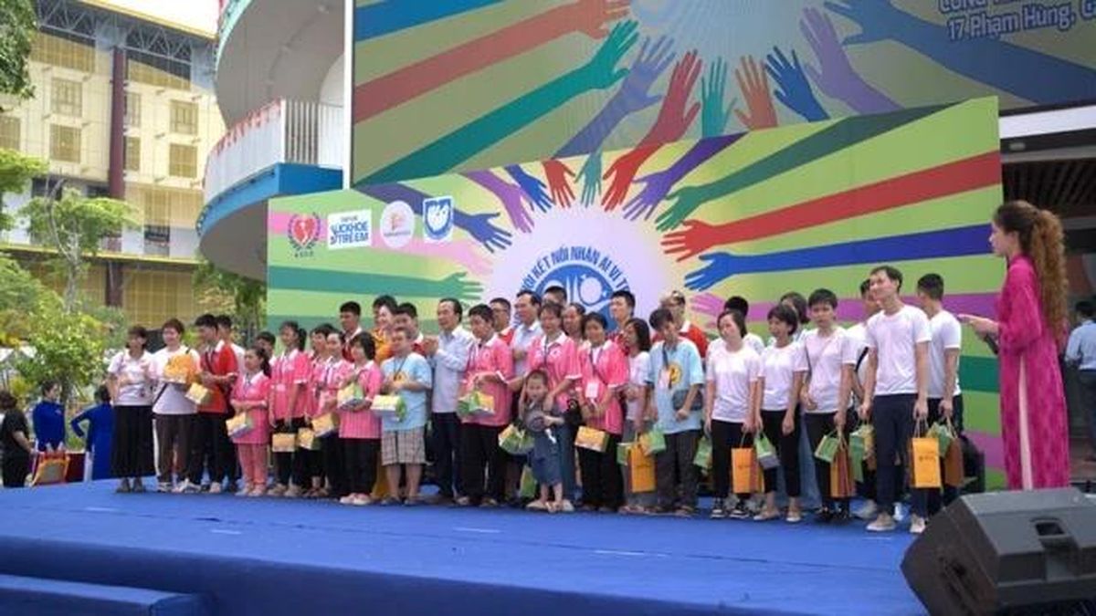 Sức lan tỏa từ Ngày hội kết nối Nhân ái vì trẻ em - Đài Phát thanh và truyền hình Hà Nội