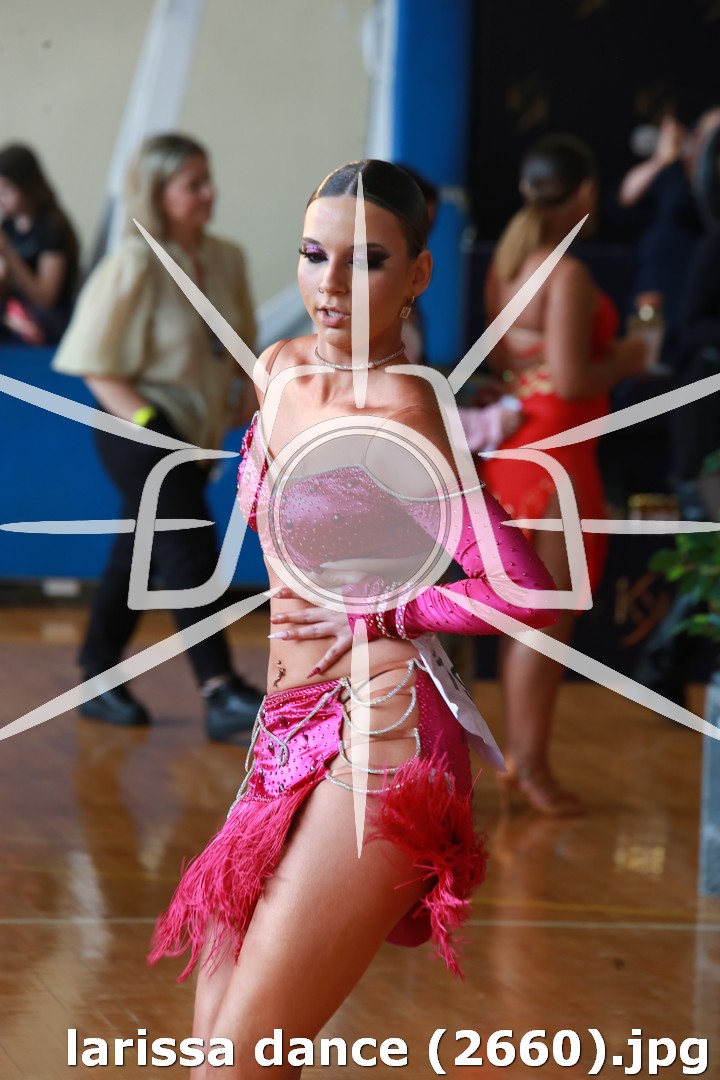 larissa dance (2660).jpg