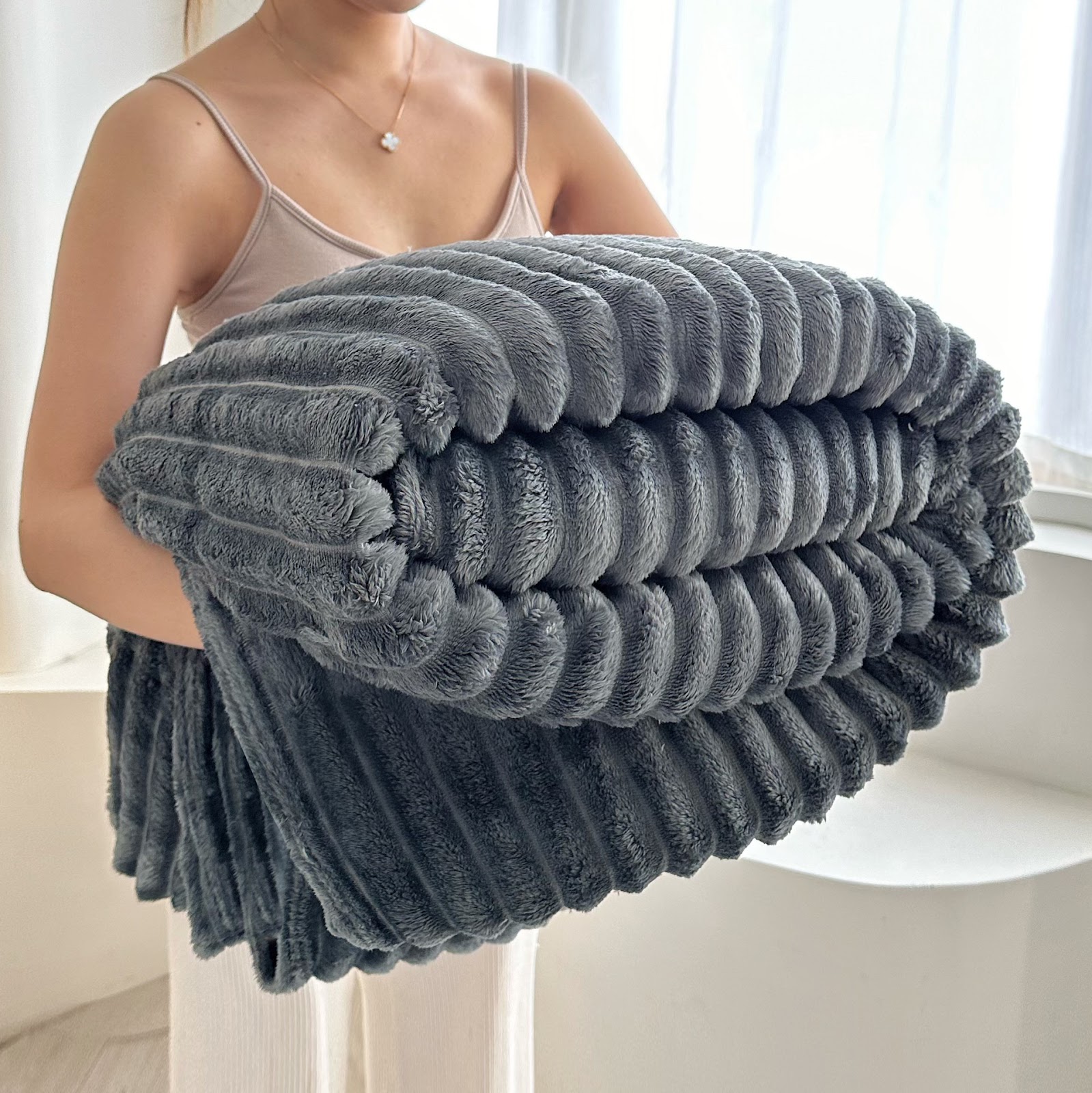 Fleece wool blanket, 800–1000 g, four seasons
