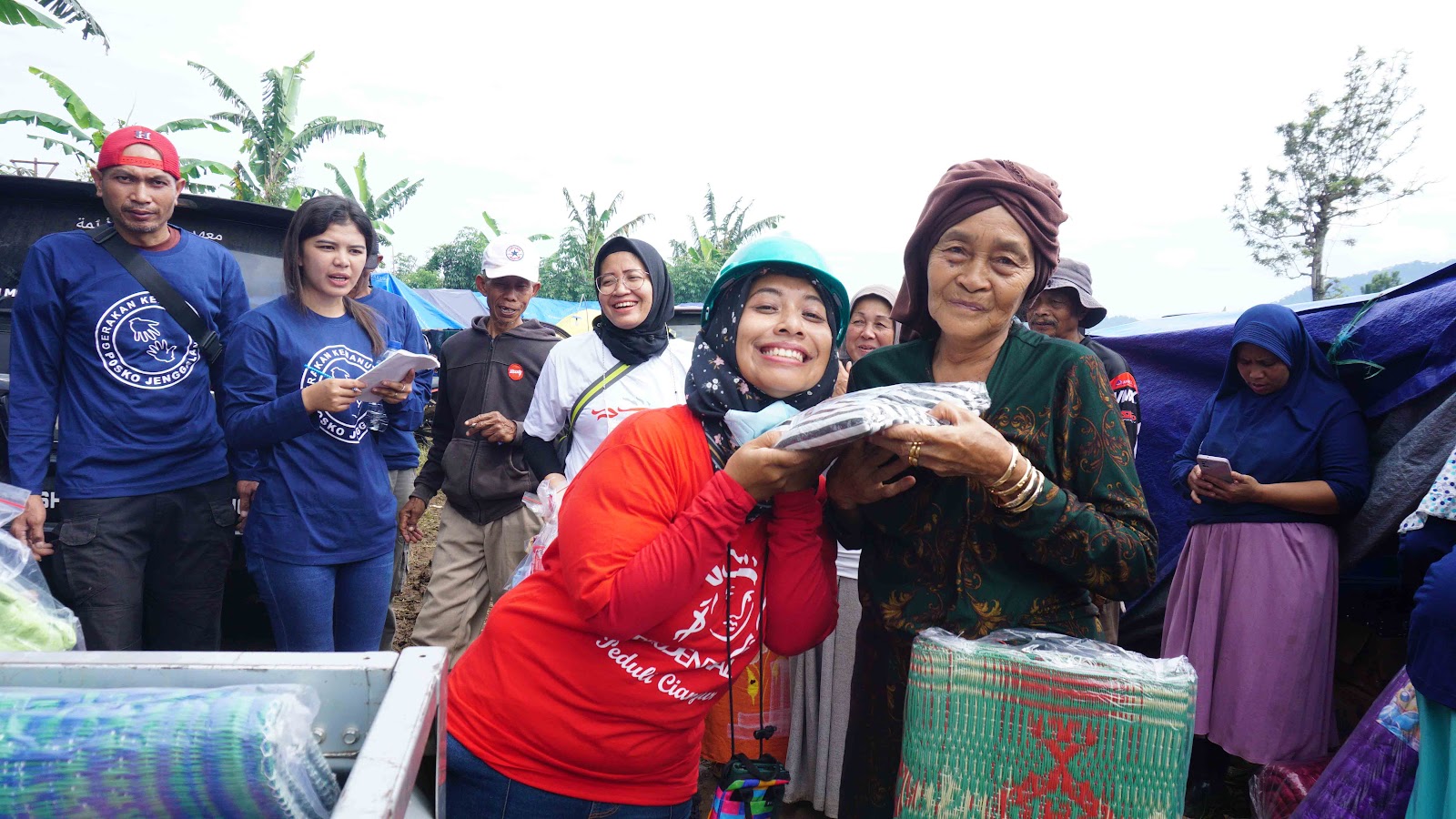 Dokumentasi Gempa Cianjur: 5 Unit Huntara & Fasilitas MCK Selesai Dibangun — Cianjur #6