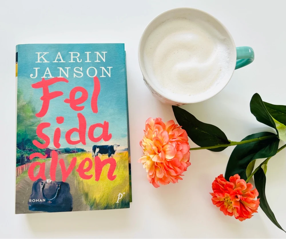 Fel sida älven av Karin Janson