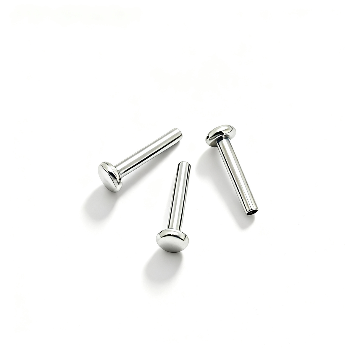 Titan-Piercingstab, flache Basis, Innengewinde