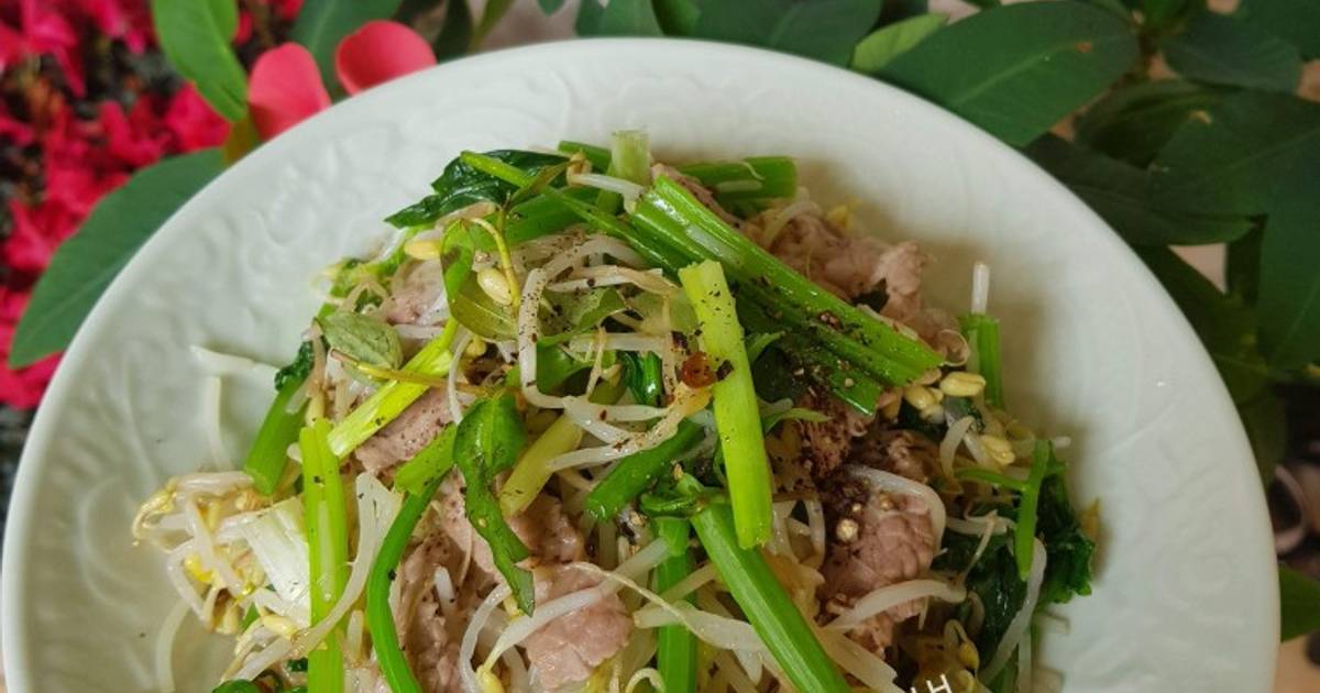 Giá đỗ, cần xào thịt bò