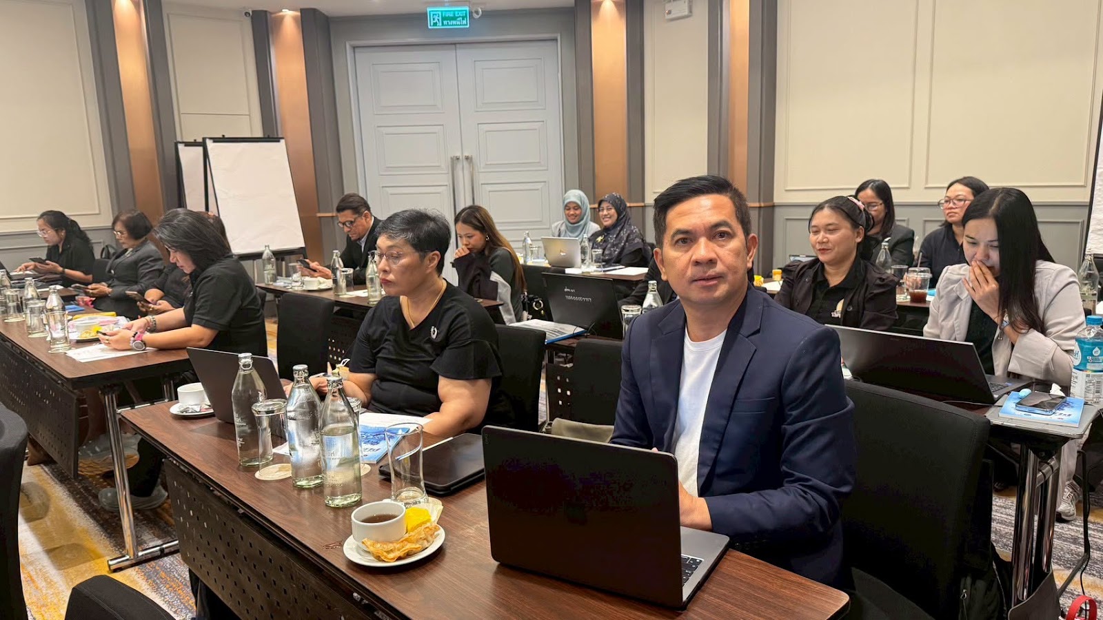 การประชุมคณะทำงานกำกับทิศทาง พิจารณา ติดตาม และประเมินผลโครงการวิจัย ภายใต้กรอบการวิจัย “การยกระดับและขับเคลื่อนเพื่อการขยายผลพื้นที่นวัตกรรมการศึกษา” ครั้งที่ 4/2569