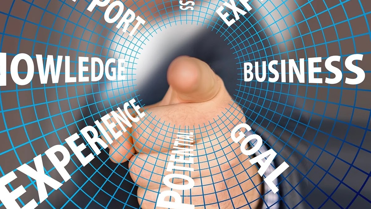 직무별 필수 역량과 역량 강화 방법 비교