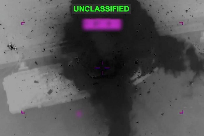 CENTCOM công bố video không kích tàu biển Iran - Tạp chí Tri thức