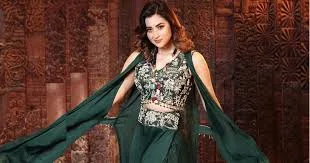 ফের মা হচ্ছেন শবনম বুবলী? গুঞ্জনে রহস্য বাড়ালেন অভিনেত্রী