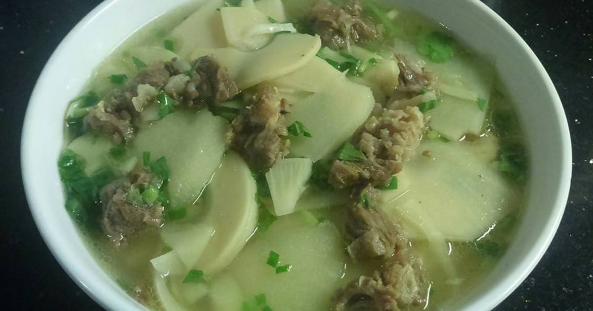 Canh măng thịt bò