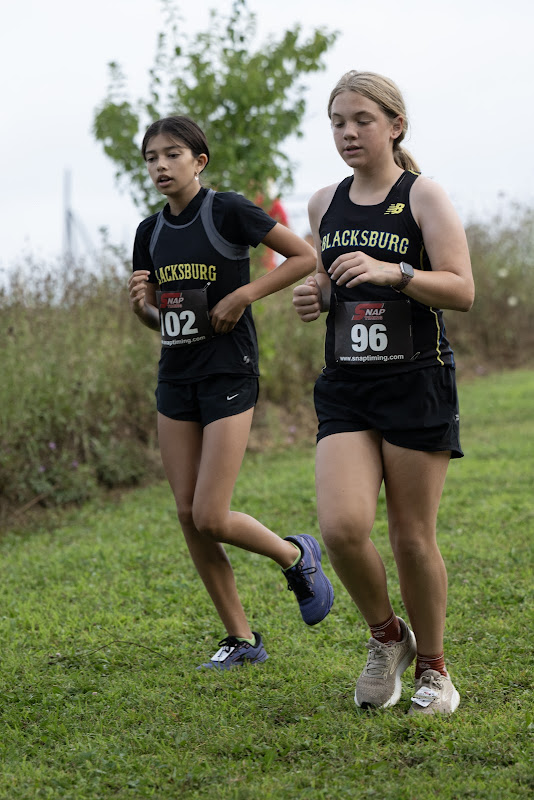 Photo from MS: Cross Country of Naya Wadoski