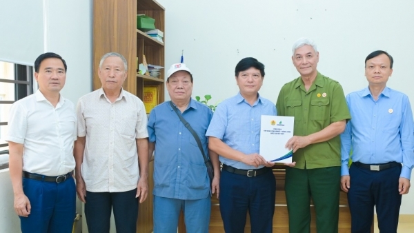 Petrovietnam thăm hỏi, tri ân thương binh nạn nhân chất độc da cam tại Hà Nội