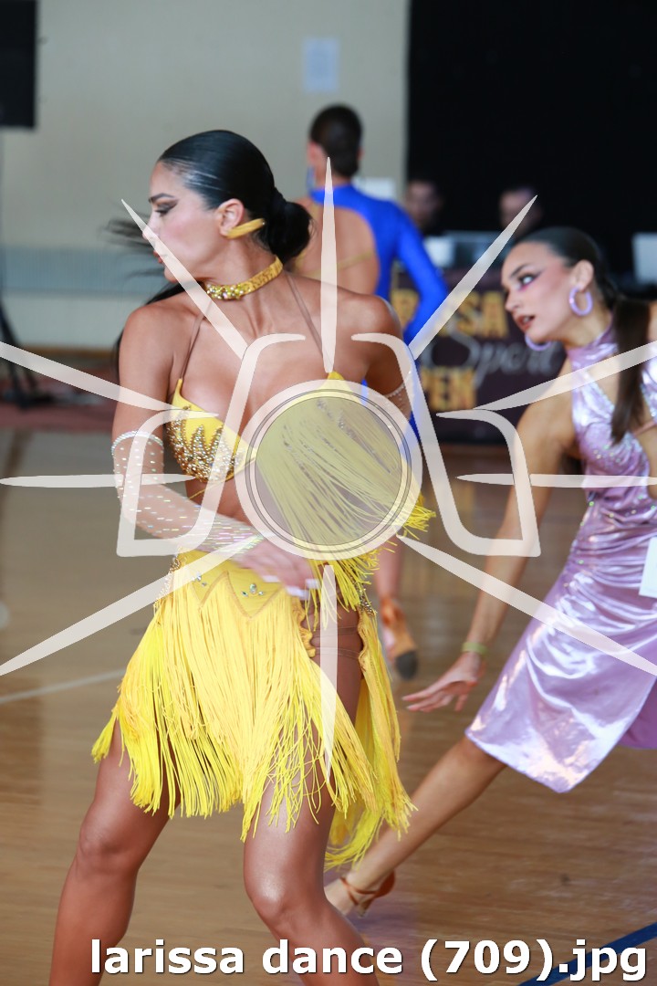 larissa dance (709).jpg