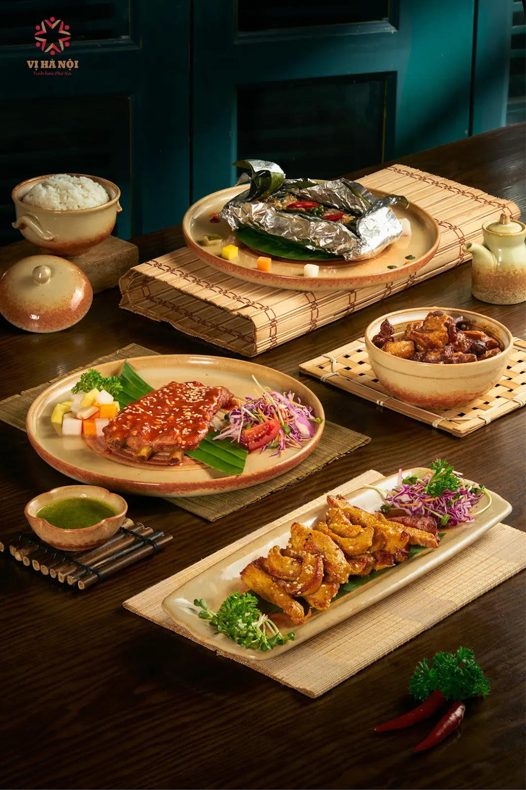 Tiệc Tất Niên Ấm Cúng: Gói Trọn Tinh Hoa Hà Nội Tại Ba Đình