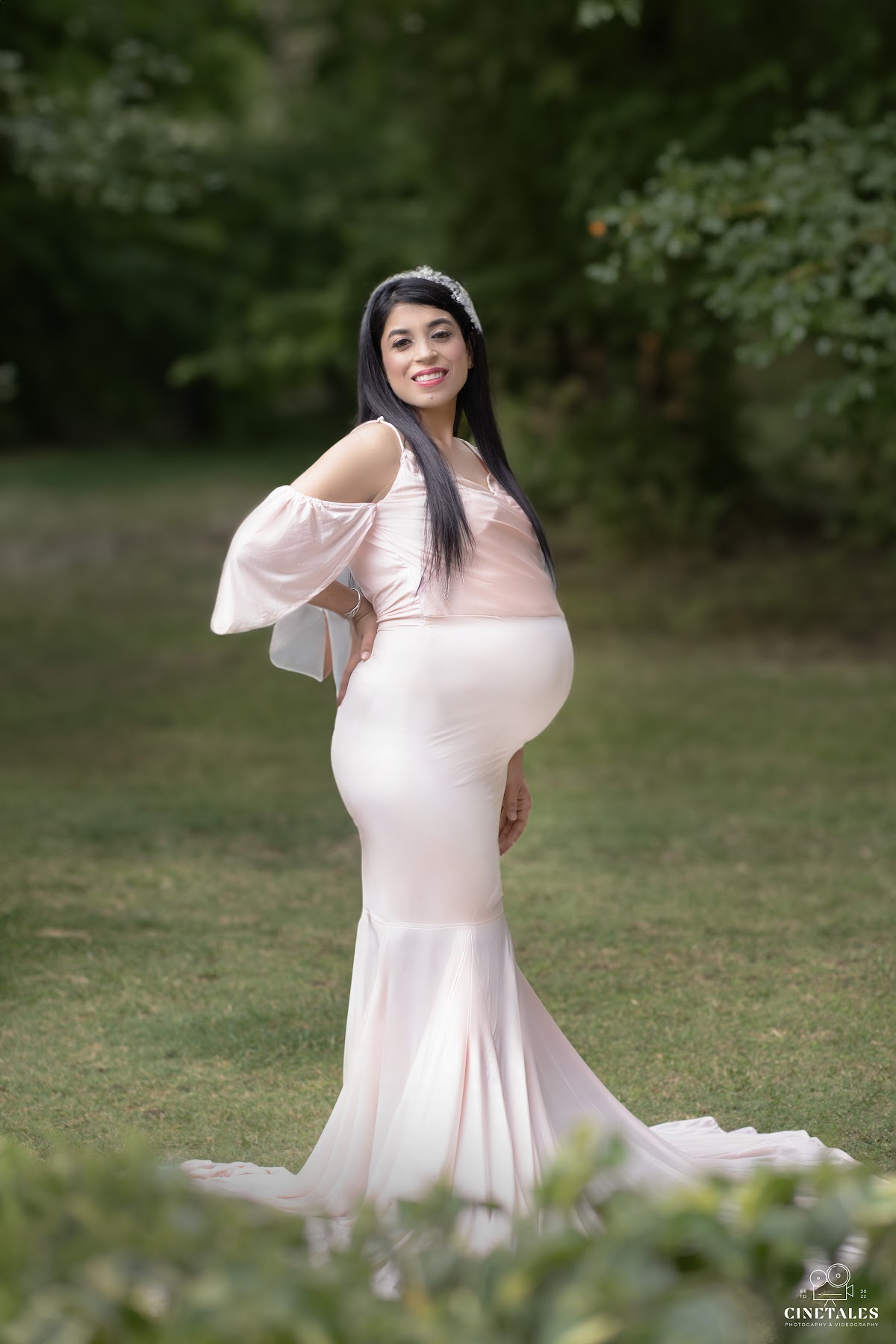 Maternity · 48 frame 43