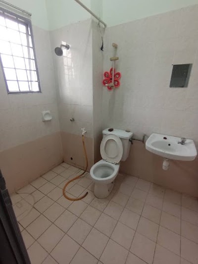 Seksyen 15, Bandar Baru Bangi — Rumah Dua Tingkat, Perabot Separa — foto 5/10